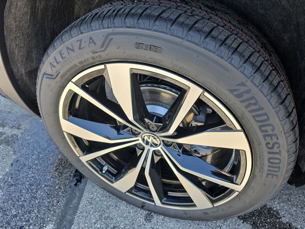 New 2026 Black Volkswagen 2.0T SEL Premium R-Line image 16