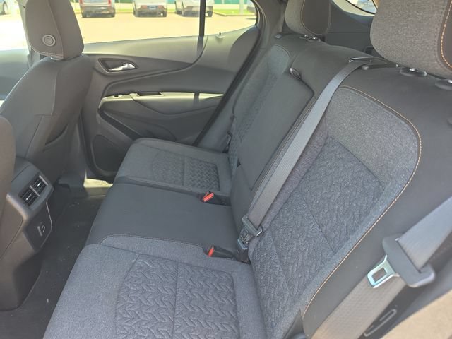 Used 2024 Summit White Chevrolet LT image 13