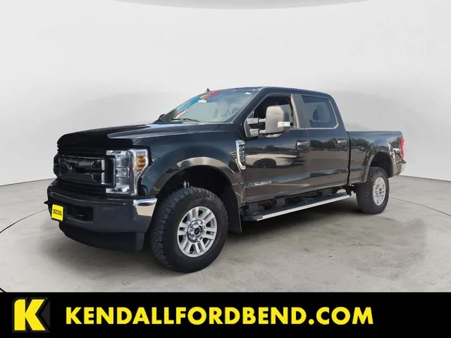 2019 Ford F-250 XL 4x4 Crew Cab 6-3/4' Box's photo