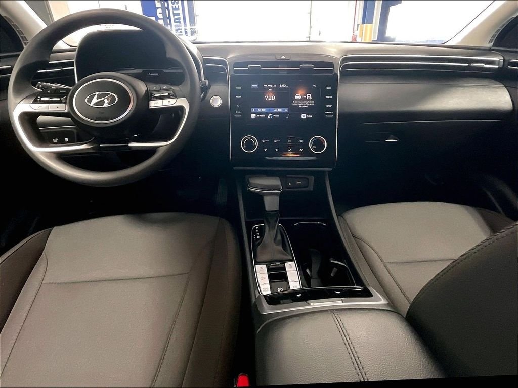 Used 2023 Silver Hyundai SEL image 21