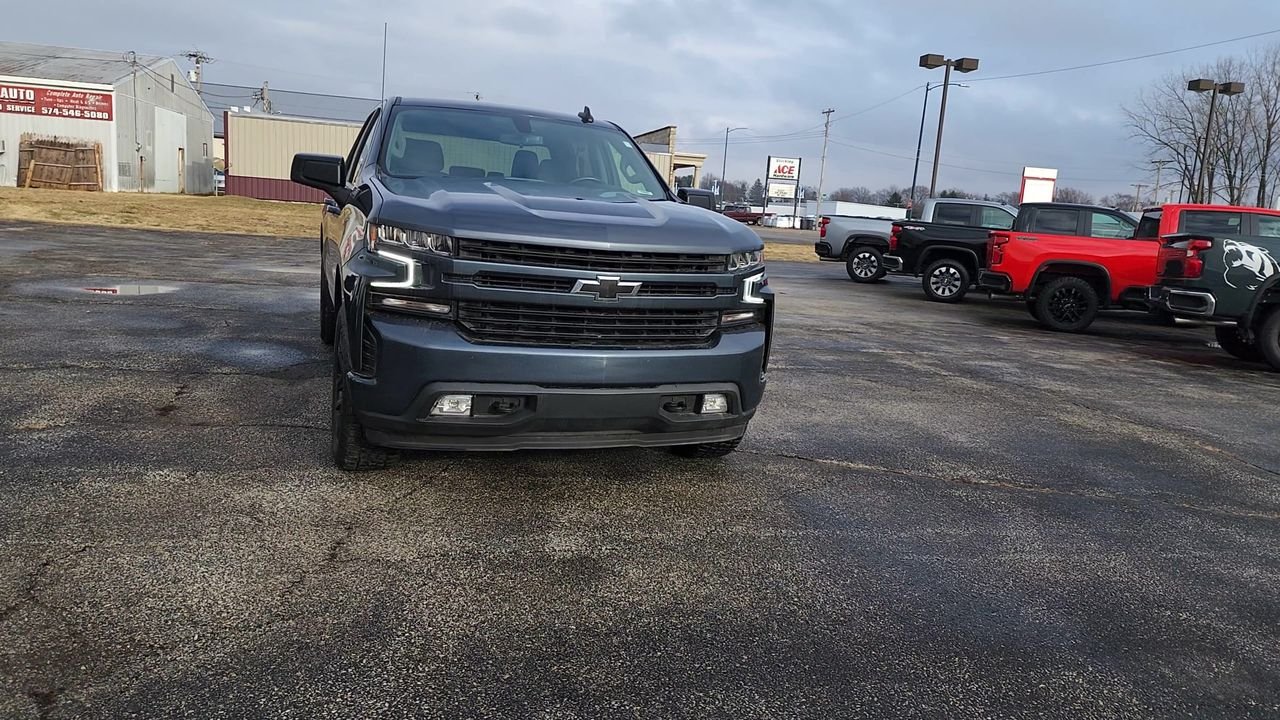 Used 2021 Shadow Gray Metallic Chevrolet RST image 4
