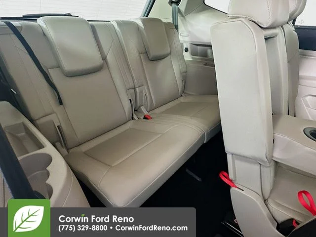 Used 2019 Pure White Volkswagen 3.6L V6 SE image 27