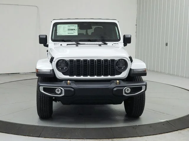 New 2026 Bright White Clear-Coat Exterior Paint Jeep 85th Anniversary Edition image 2