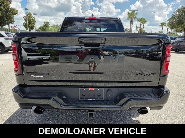 New 2026 Diamond Black Crystal Pearl-Coat Exterior Paint RAM Big Horn/Lone Star image 20
