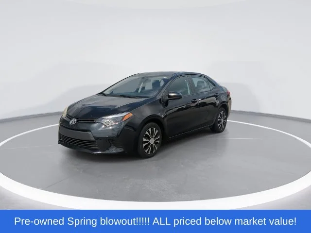 Used 2016 Black Toyota LE image 4