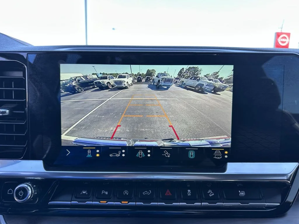 Used 2022 Blue GMC SLT image 23