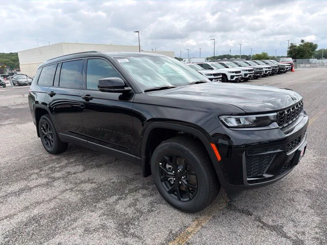 2026 Jeep Grand Cherokee L Altitude