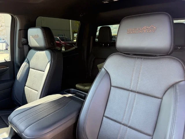 Used 2024 Black Chevrolet High Country image 15