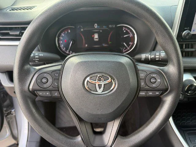 Certified Used 2025 SILVER SKY METALLIC Toyota XLE image 15