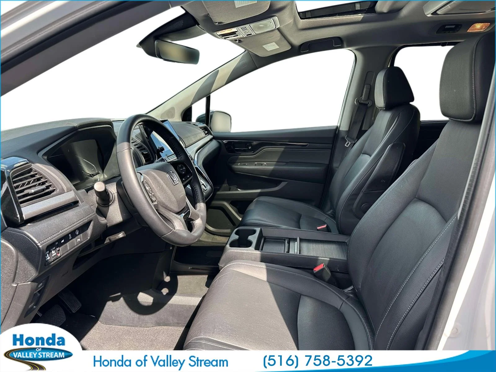 Certified Used 2023 Platinum White Pearl Honda Touring image 15
