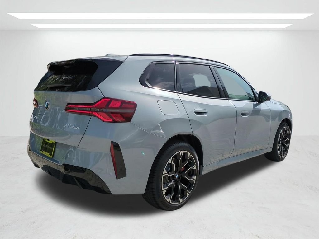 New 2026 Gray Metallic BMW 30 xDrive image 4