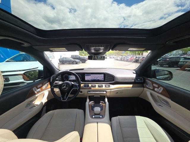 Used 2024 Gray Mercedes-Benz GLE 580 image 13