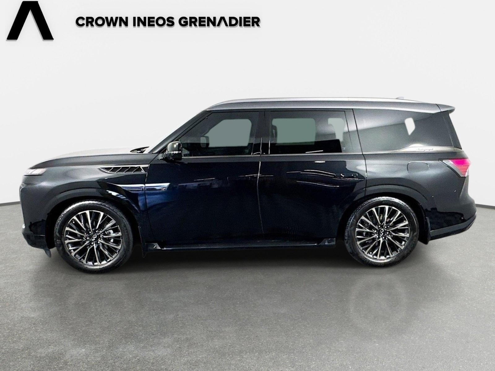 Used 2026 Mineral Black/Graphite Shadow INFINITI AUTOGRAPH image 8