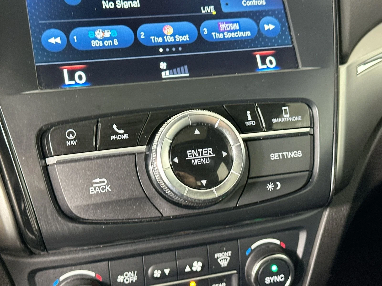 Used 2019  Acura  image 26