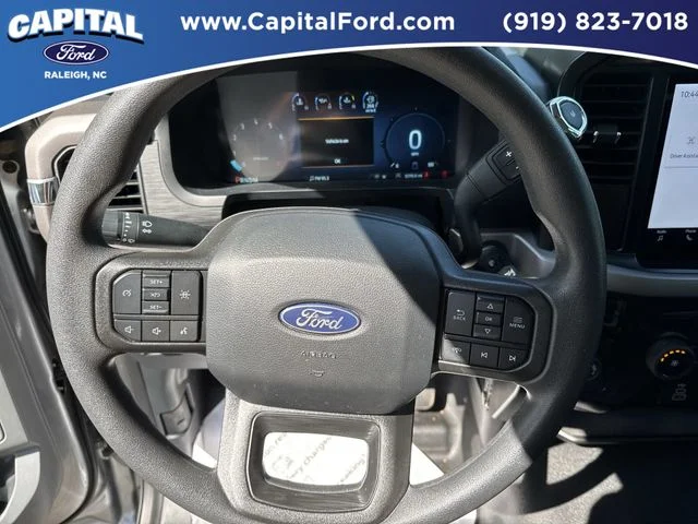 Used 2025 Silver Ford XL image 22