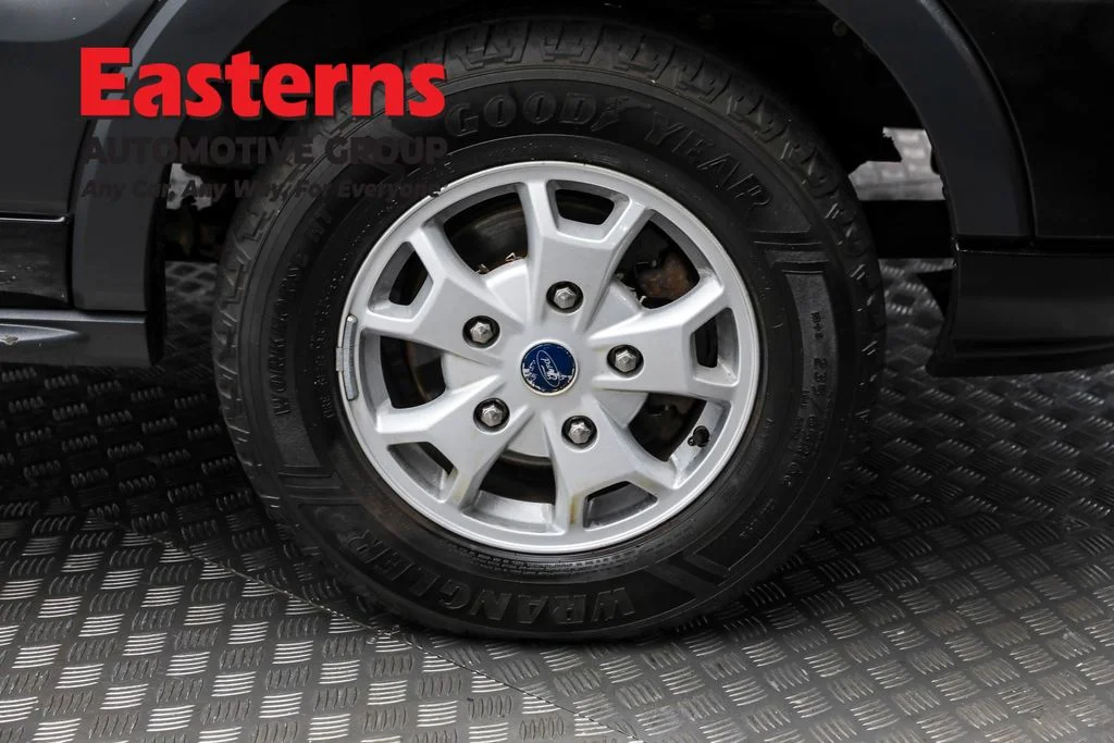 Used 2015 Black Ford Base image 28