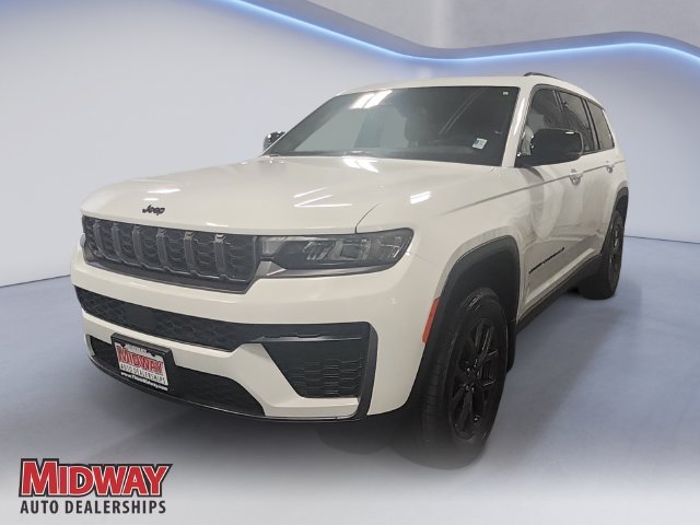 2027 Jeep Grand Cherokee L Laredo