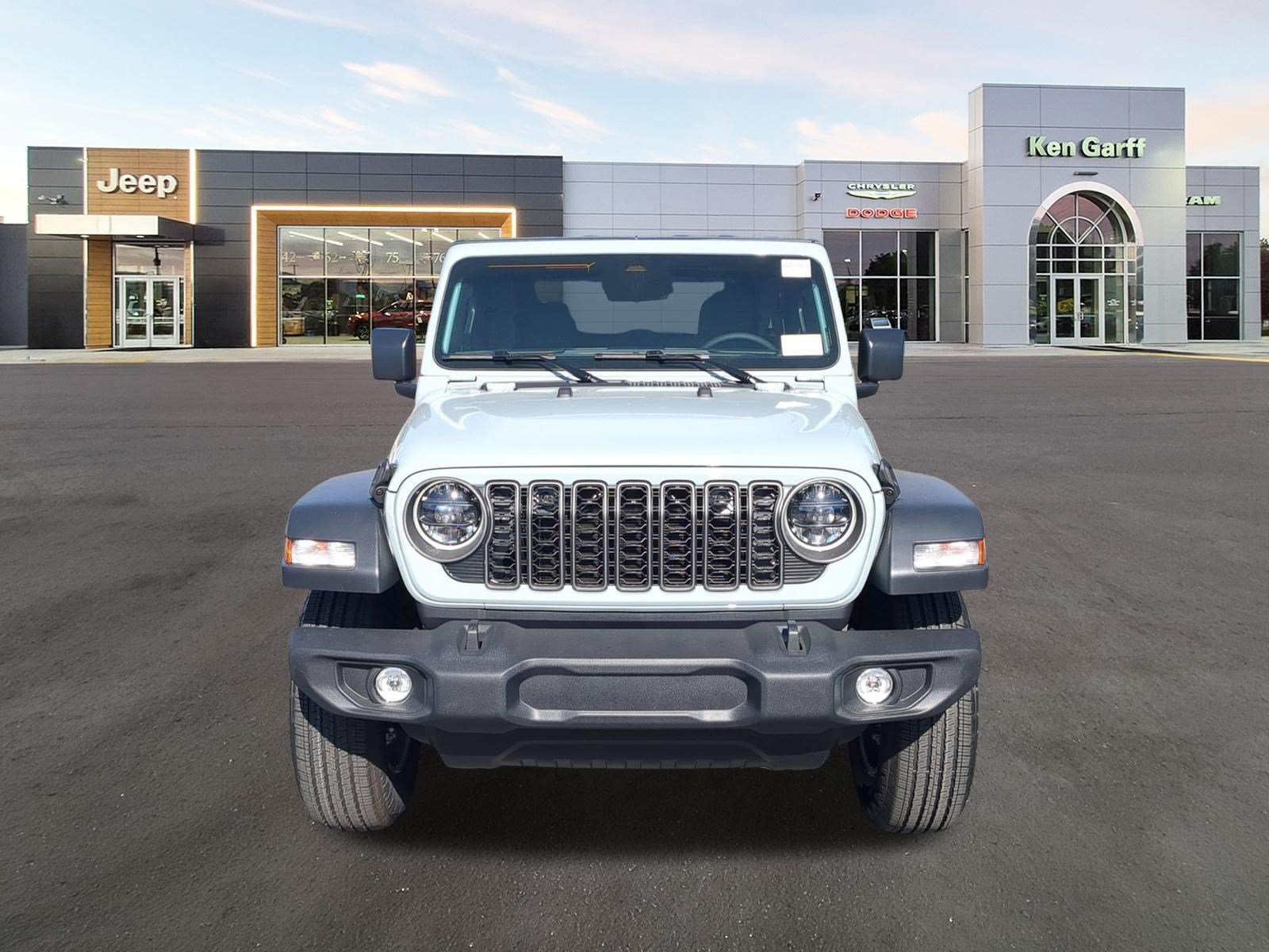 New 2027 Earl Clear-Coat Paint Jeep Sport S image 10