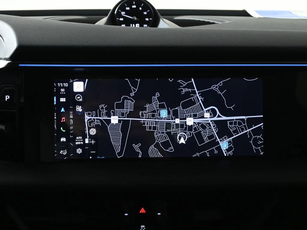 2026 Porsche Macan Base - Photo 23