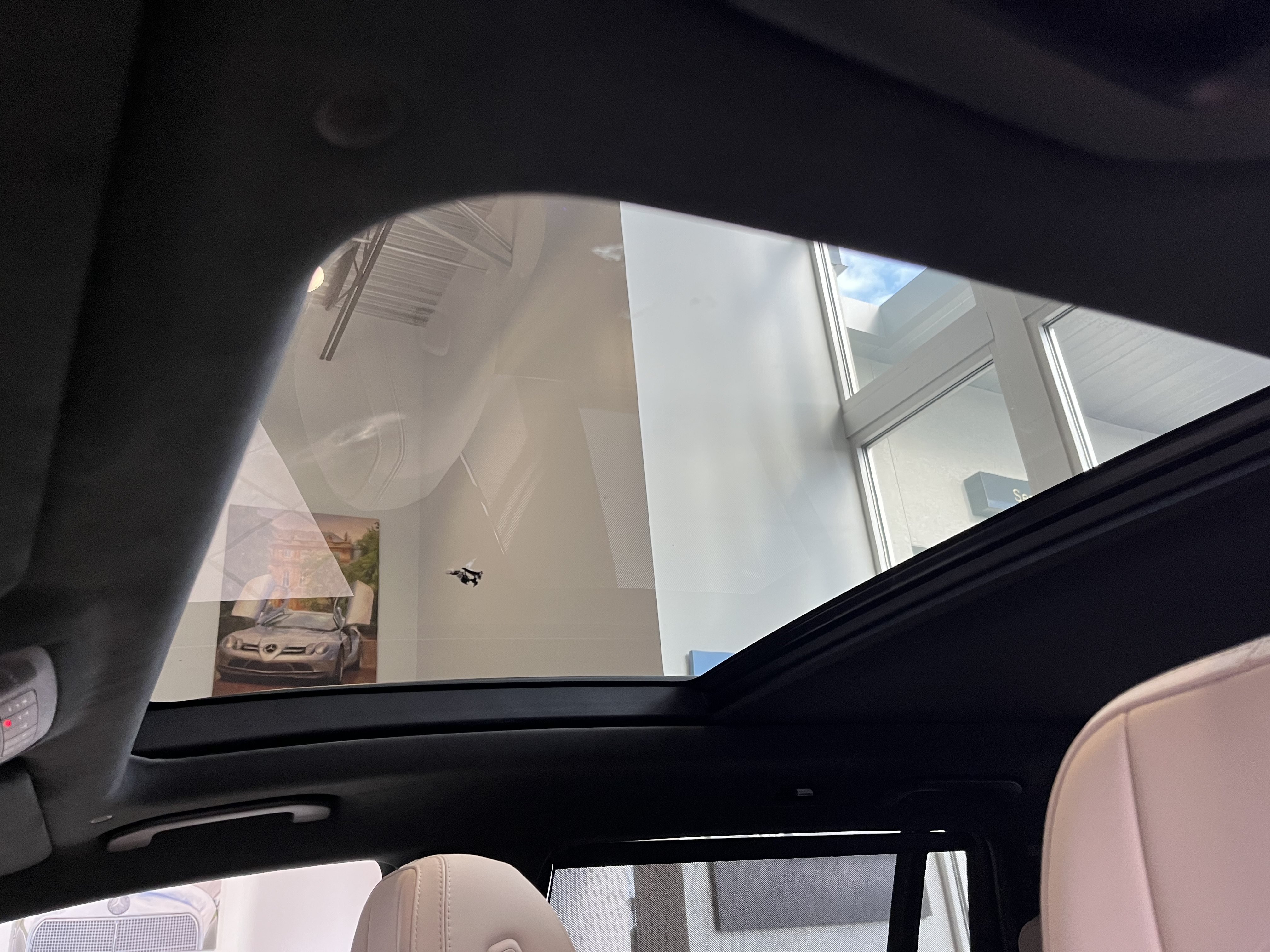 New 2026 MOONLIGHT WHITE Mercedes-Benz AMG® GLS 63 image 27