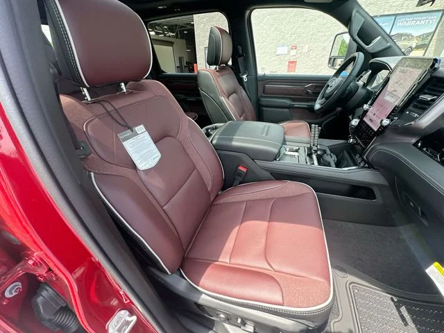 New 2026 Molten Red Pearl-Coat Exterior Paint RAM Limited image 27