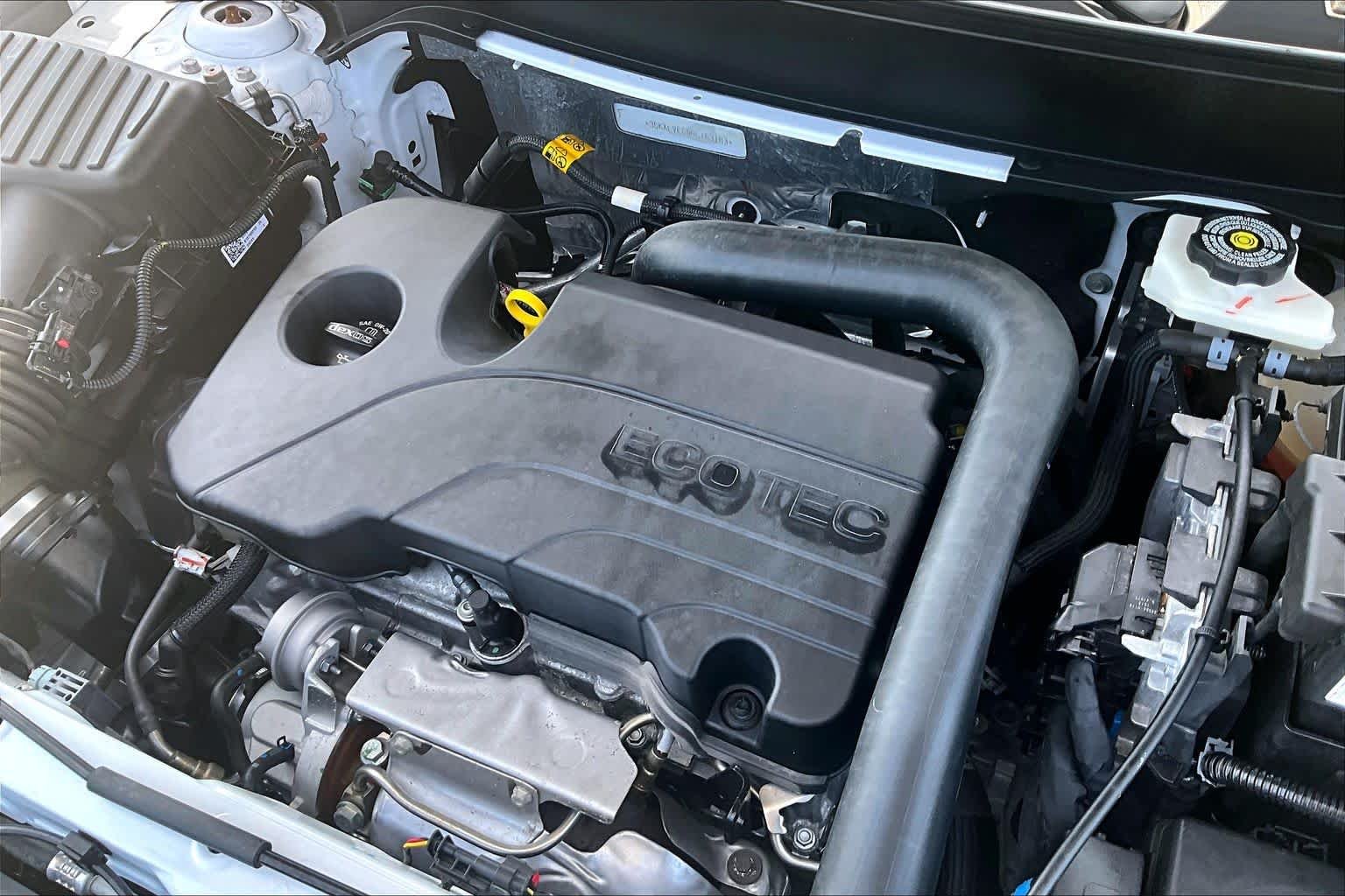 2024 GMC Terrain SLT - Photo 29