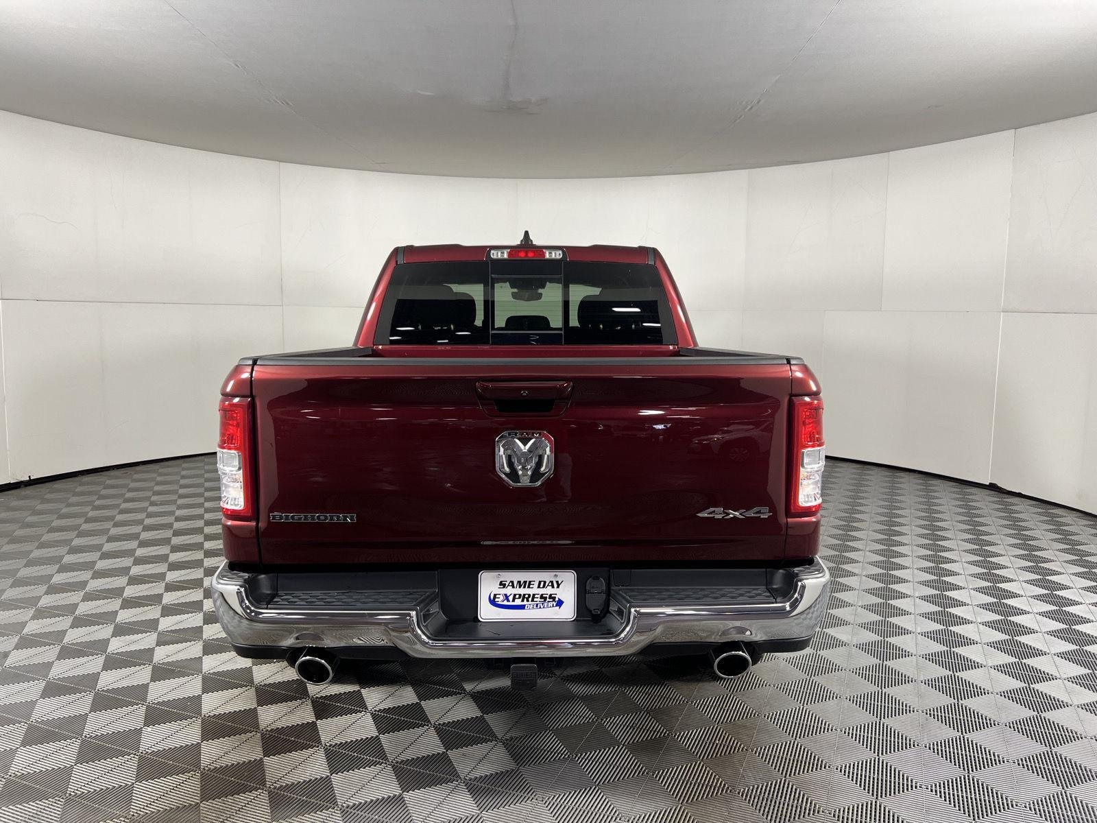 Used 2022 Delmonico Red Pearlcoat Ram Big Horn image 41