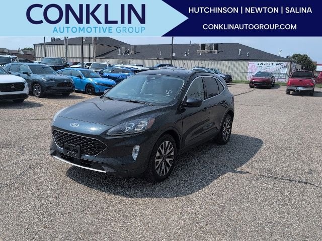 2022 Ford Escape Titanium