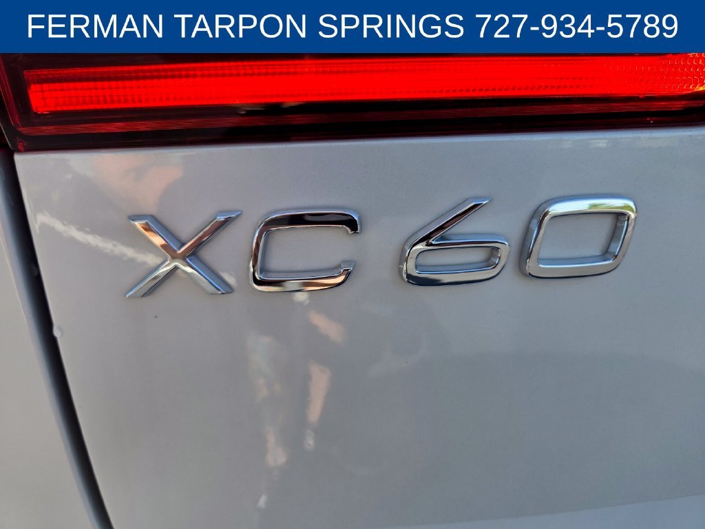 New 2026 Crystal White Volvo Core image 14