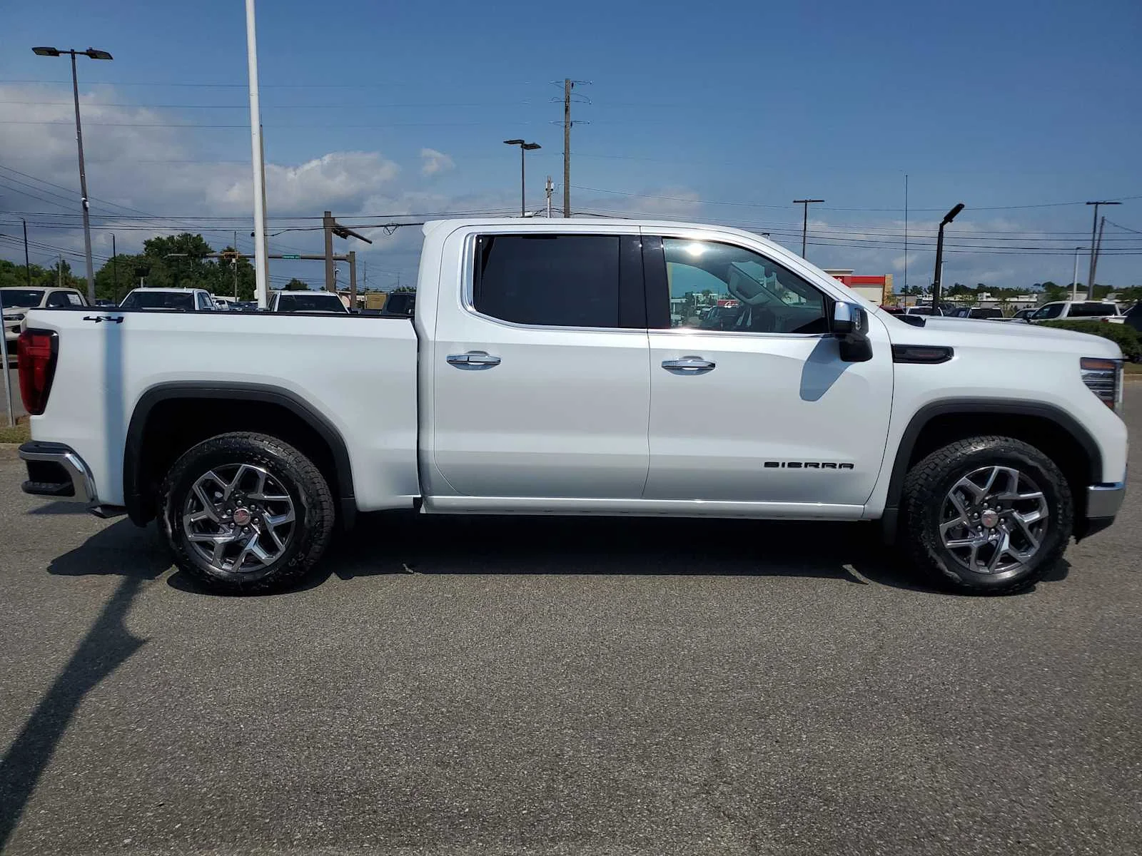New 2026 Glacier White Tricoat GMC SLT image 7