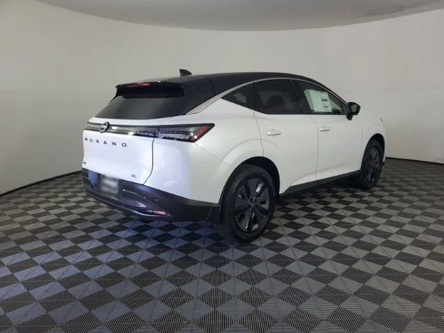 New 2025 Two-tone Everest White TriCoat / Super Black Nissan SL image 7