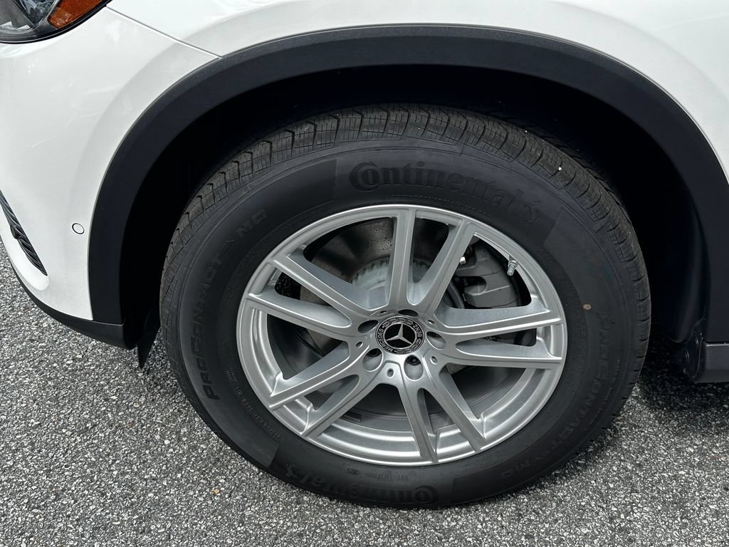 New 2026 Polar White Mercedes-Benz GLC 300 image 51