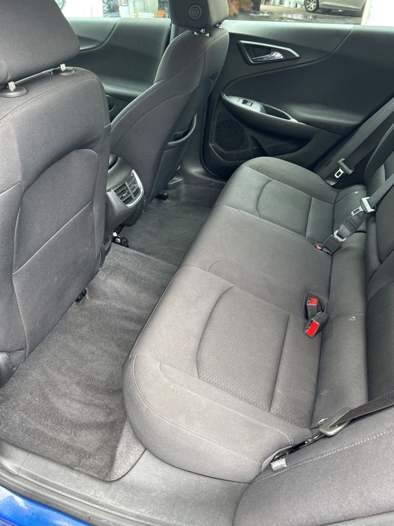 Used 2023 Blue Chevrolet LT image 18