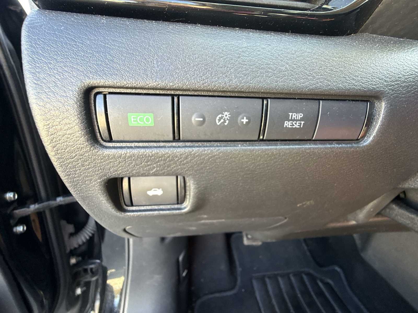 2024 Nissan Sentra SV - Photo 17