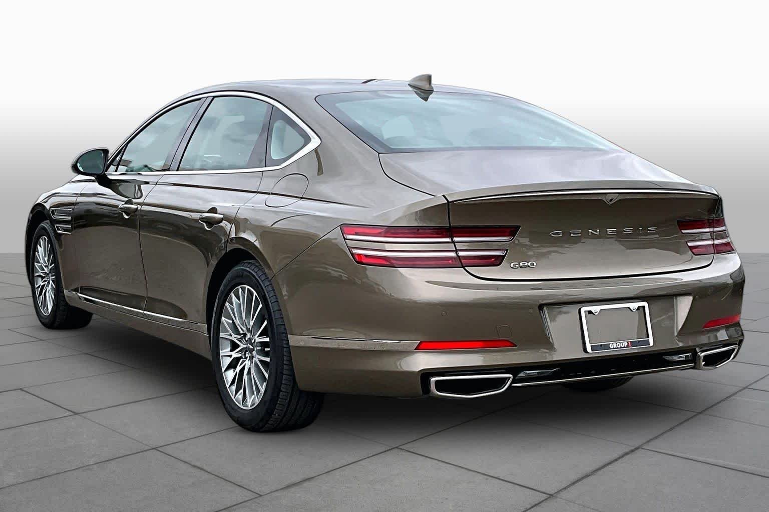Used 2023 Valencia Gold Genesis 2.5T image 12