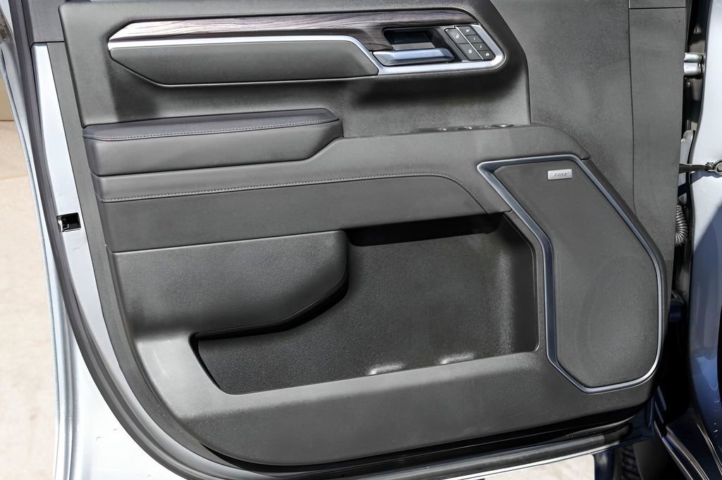 2025 Chevrolet Silverado 2500HD LTZ - Photo 43