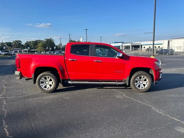 Used 2015 Red Chevrolet LT image 5