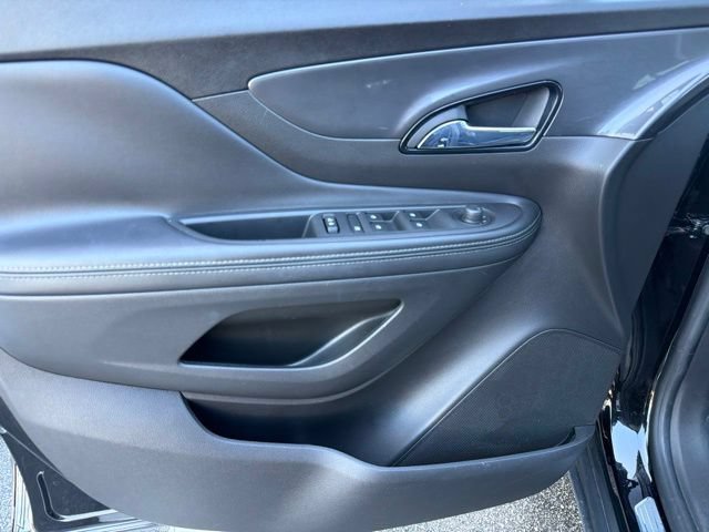 Used 2020 Includes (MDP) Anthracite lower exterior accent color, Paint code W598F. Buick Preferred image 11