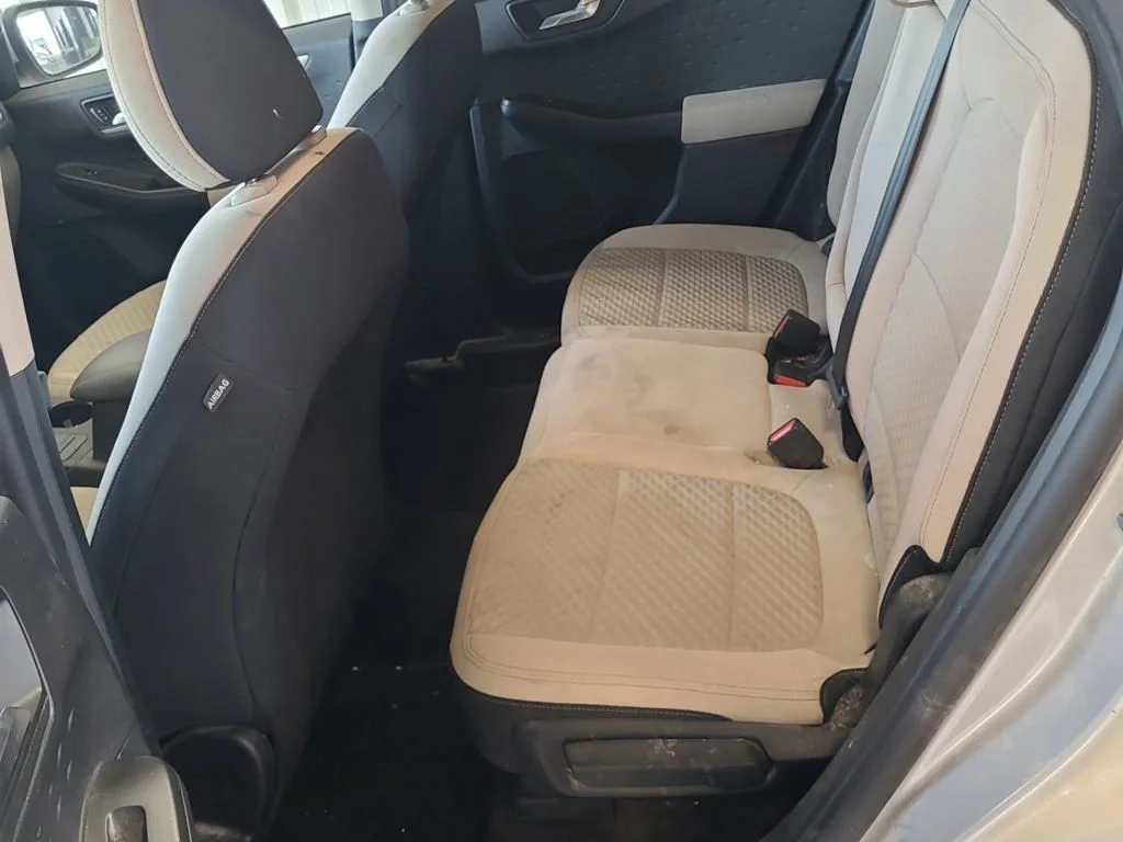 Certified Used 2020 Silver Ford SE image 6