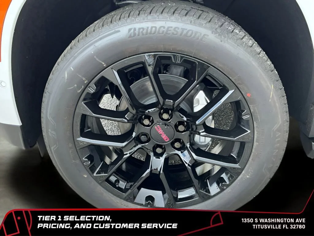 New 2026 Summit White GMC Elevation image 37