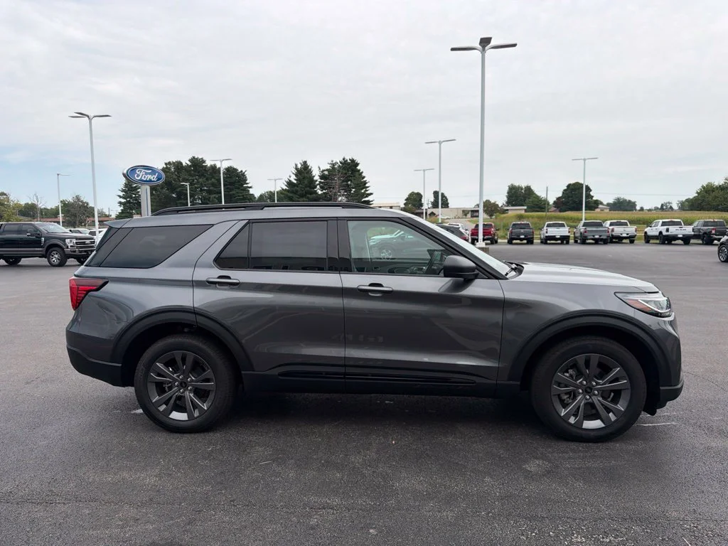 New 2026 Carbonized Gray Metallic Ford Active image 6