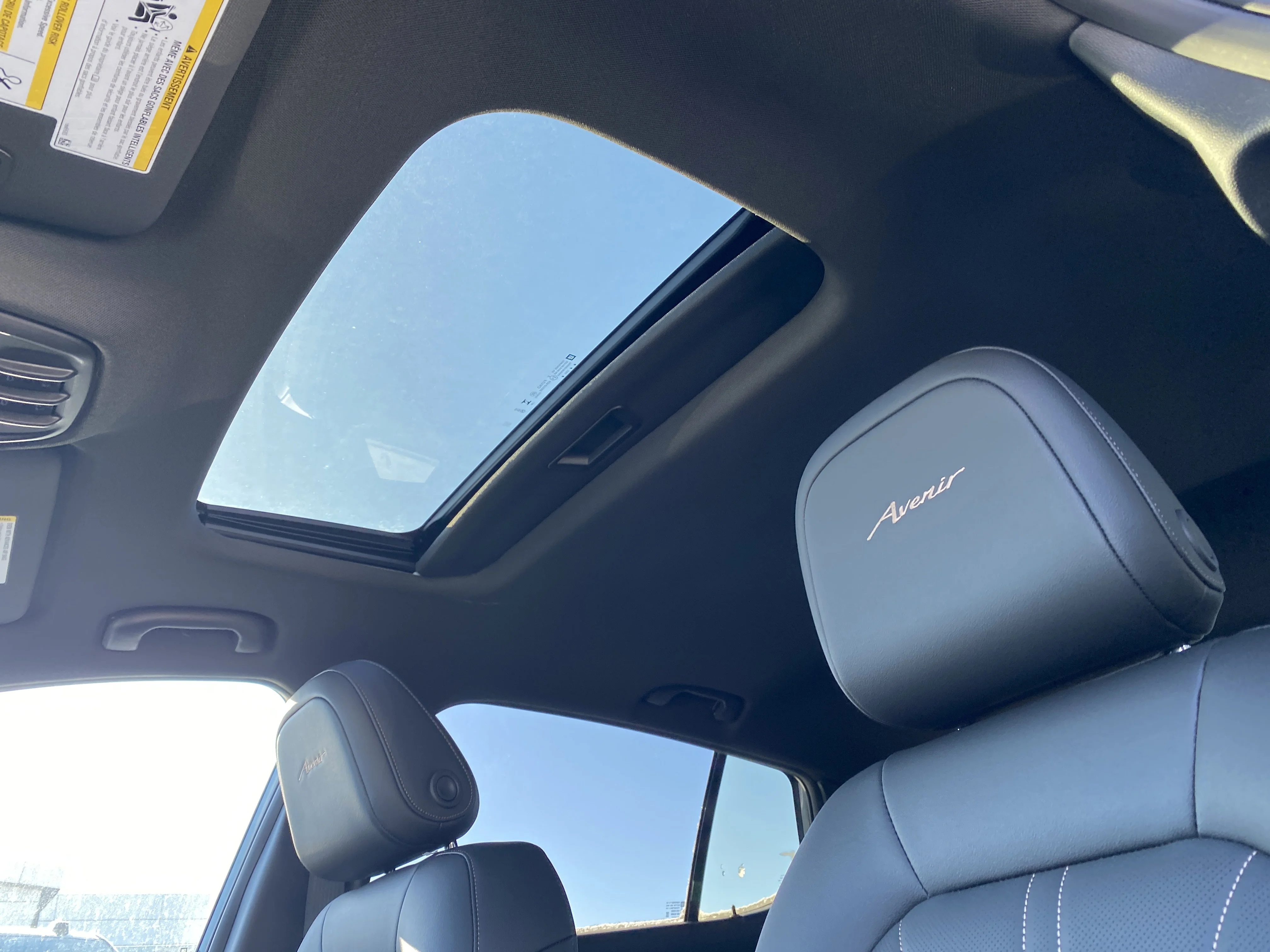 New 2026 MOONSTONE GREY METALLIC Buick Avenir image 23