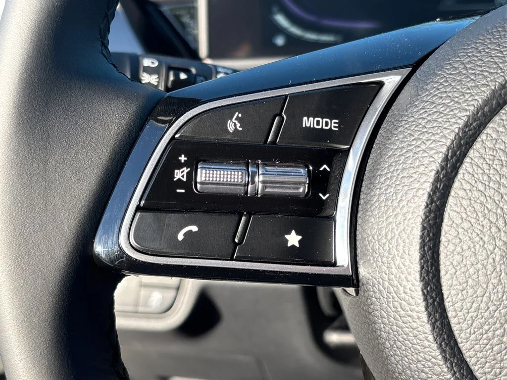 2025 Kia Seltos S - Photo 18