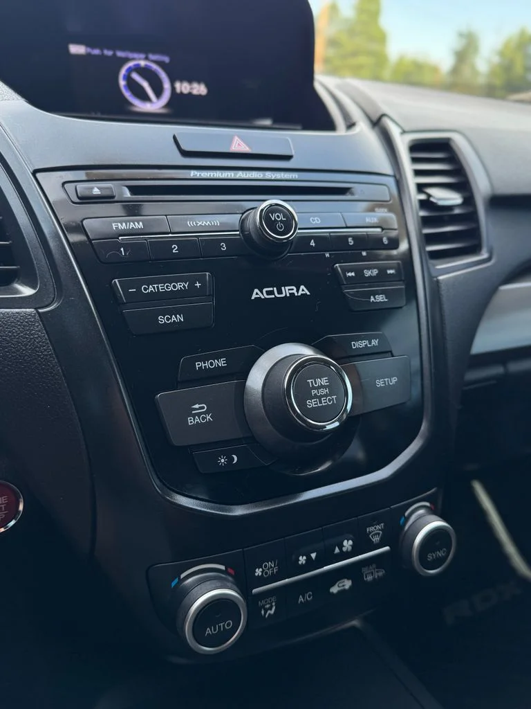 Used 2017 Modern Steel Metallic Acura Base image 20