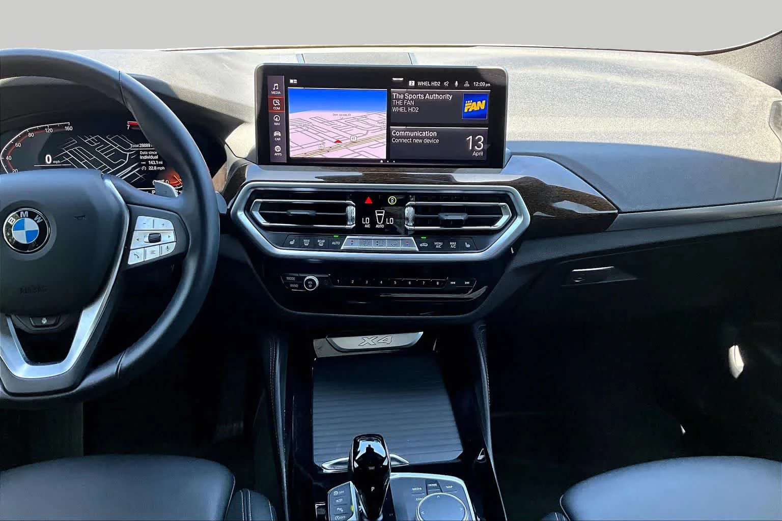 Used 2024 Alpine White BMW xDrive30i image 12