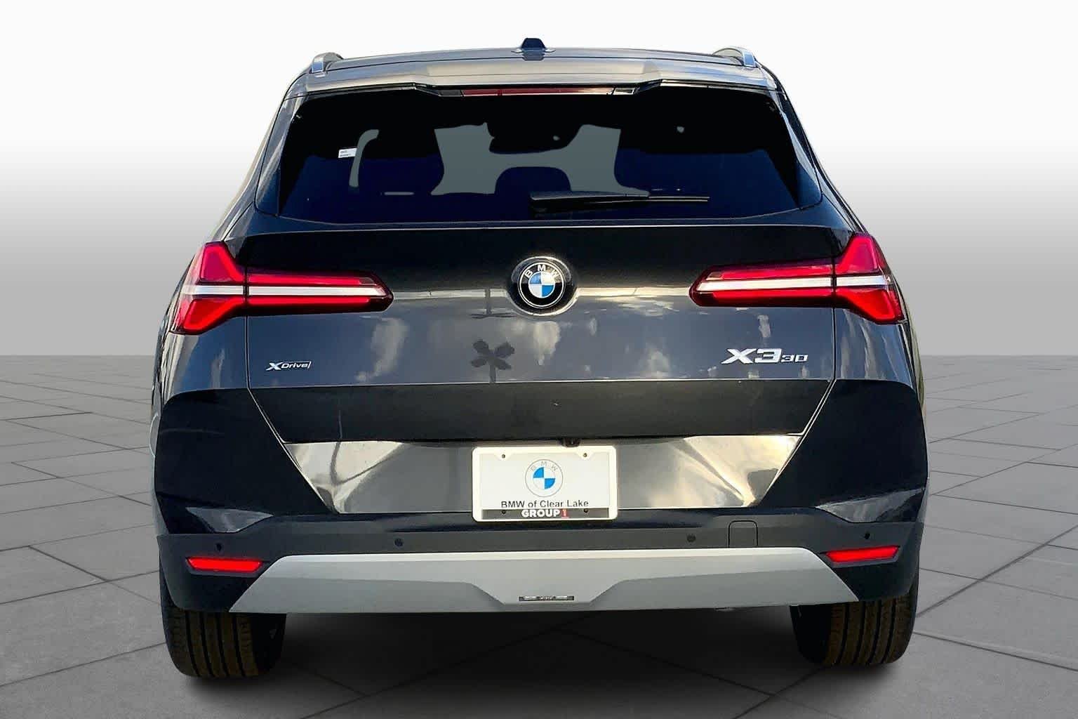 Used 2026 Dark Graphite Metallic BMW 30 xDrive image 4