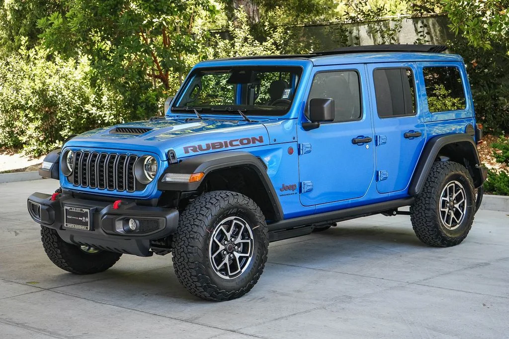 New 2026 Hydro Blue Pearl-Coat Exterior Paint Jeep Rubicon image 3