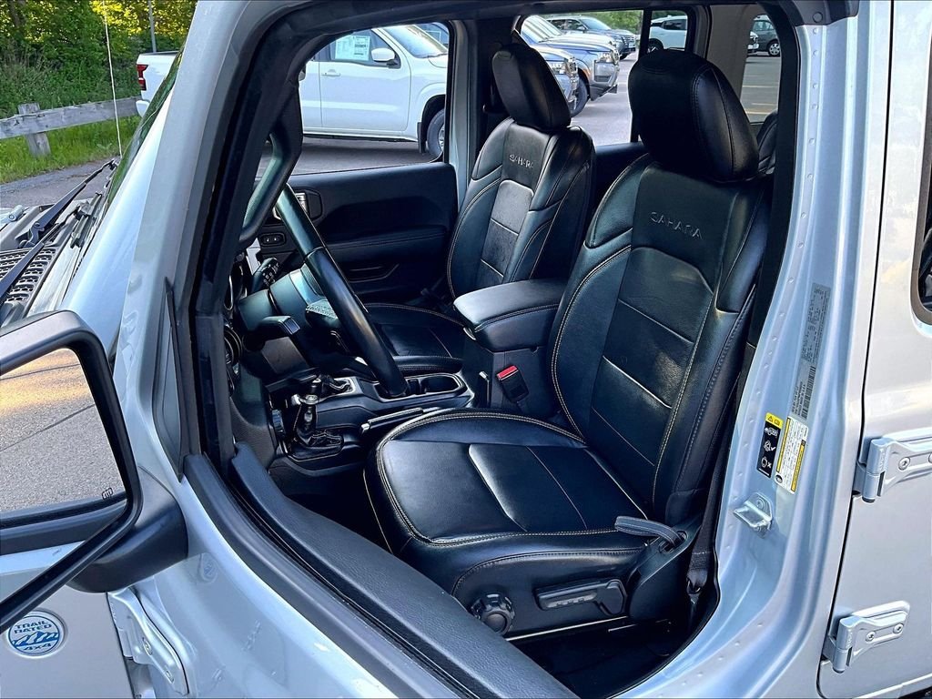 Used 2023 Silver Jeep Sahara 4xe image 10