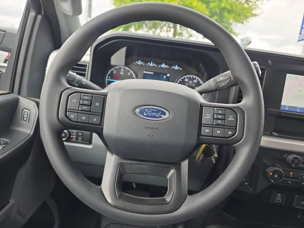New 2025 White Ford XL image 19