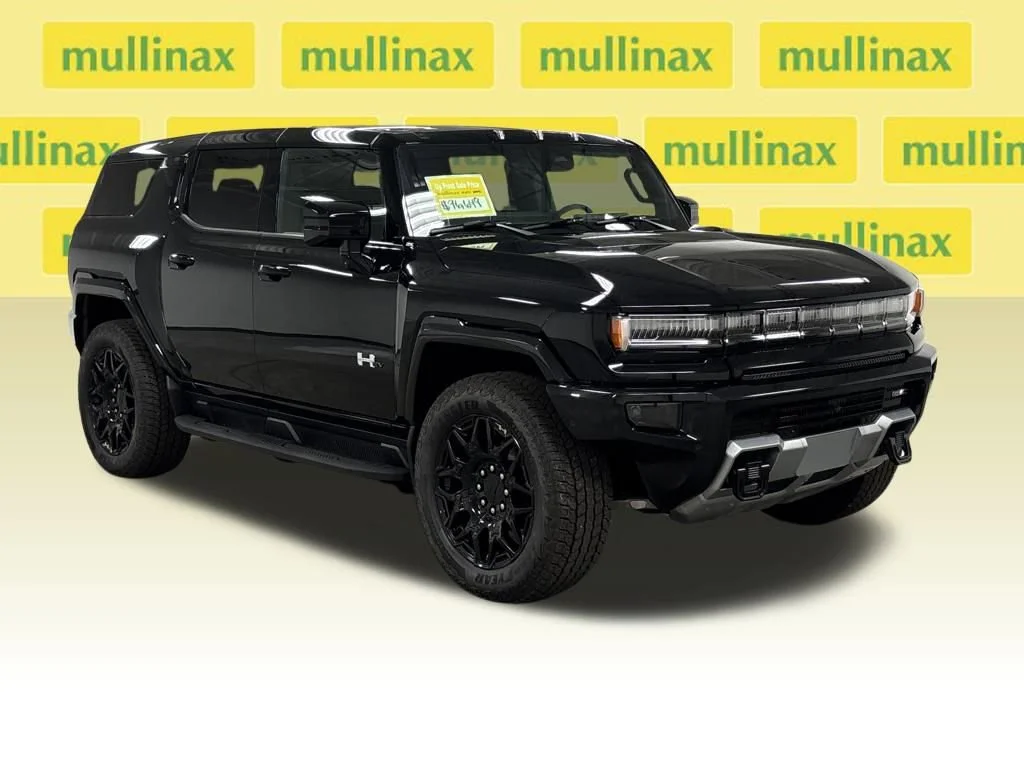 2026 GMC Hummer EV 2X SUV's photo
